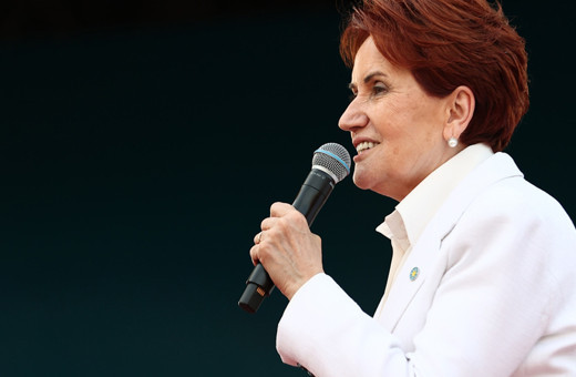 İyi Parti lideri Meral Akşener'den 'kazanıyoruz' paylaşımı