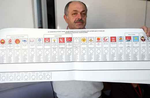 Oy pusulası nasıl katlanmalı? Mühür bulaşırsa oy geçersiz mi sayılır belli oldu