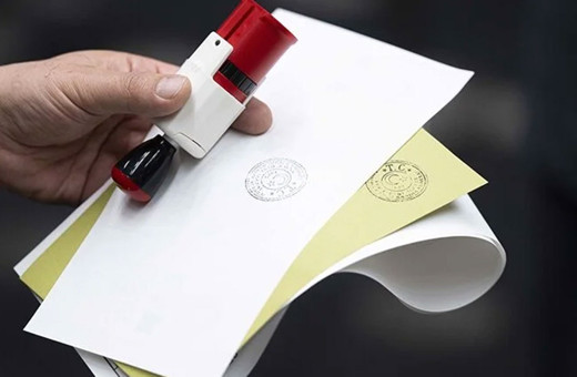 14 Mayıs 2023 seçimleri için oy verme işlemi başladı Türkiye sandık başında