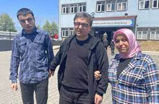 Sivas ile Kayseri'de görme engelli ve hasta seçmenler sandık başına gitti
