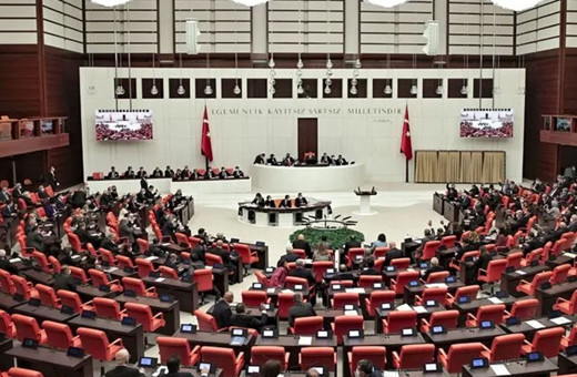 Oylar sayılmaya devam ediyor! TBMM Genel Kurulu'nda süreç nasıl işleyecek?