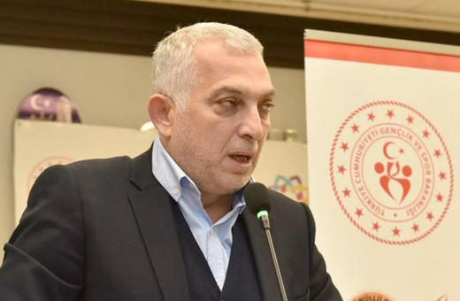 AK Partili Metin Külünk: Özel bankalar üzerinden Türkiye'ye operasyon çekiyorlar