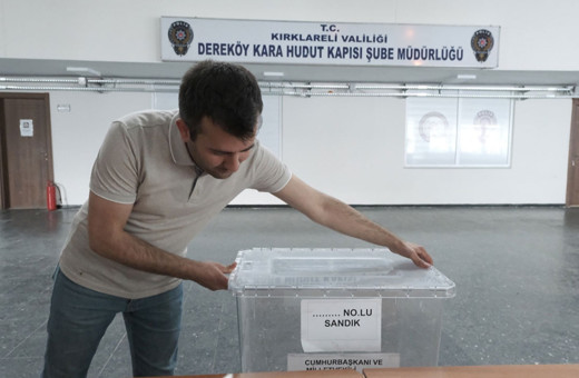 Cumhurbaşkanı Seçimi'nin ikinci turu için sınır kapılarında hazırlıklar başladı