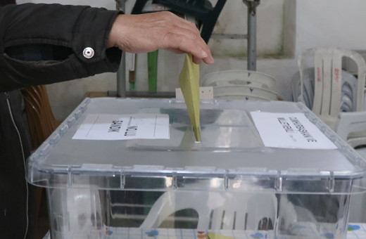 CHP'nin siber güvenlik sorumlusu 'artık gerçekleri konuşma vakti' diyerek seçim gecesini anlattı