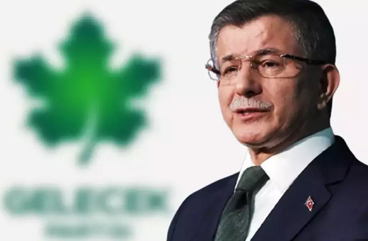 Gelecek Partisi'nde kurucular kurucu üyesi istifa ettiğini duyurdu