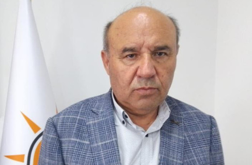 34 yıllık serüven muhtarlıkla başladı, girdiği hiçbir seçimi kaybetmedi