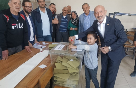 CHP Genel Başkan Yardımcısı Öztunç, Kahramanmaraş'ta oyunu kullandı