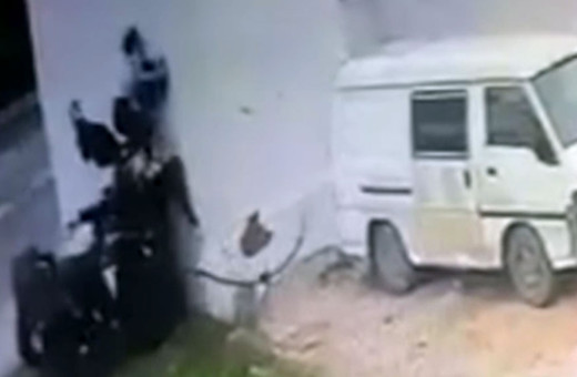 Bursa'da korkunç kaza! ATV duvara çarptı! Baba öldü, oğlu yaralandı!