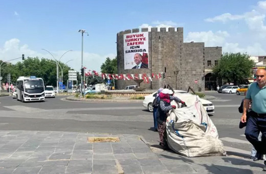 HDP'ye oy veren gençler ülkeyi terketmeyi planlıyor! BBC Türkçe'nin olay Diyarbakır izlenimleri