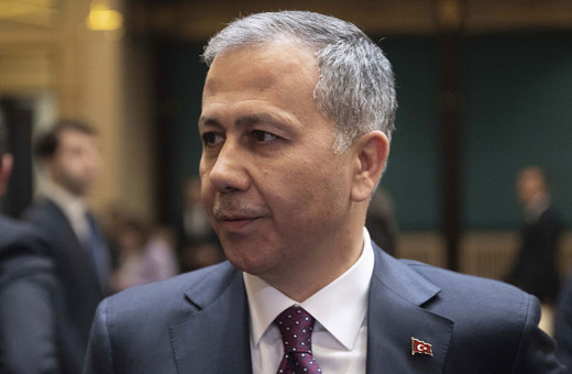 İçişleri Bakanı Ali Yerlikaya paylaştı! Hatay'da 13 öğrenci polislerce sınava yetiştirildi