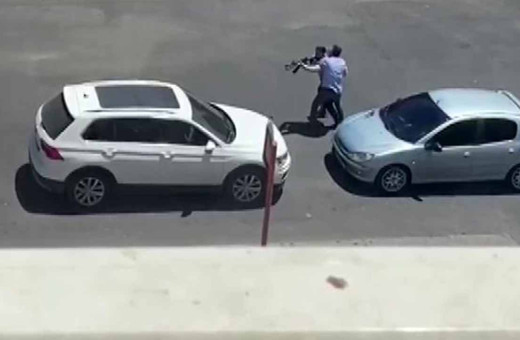 Eski eşini ve kayınpederini öldürdü! Kan donduran cinayetler kamerada...