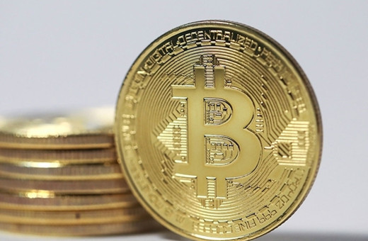 Bitcoin, nisandan beri en düşük seviyeye indi
