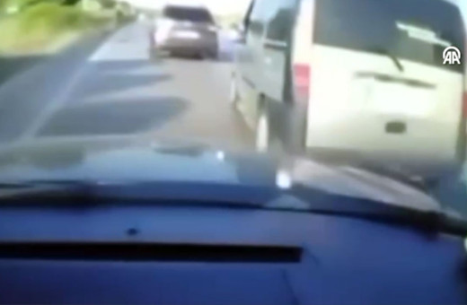 İzmir'de 4 kişinin öldüğü, 21 kişinin yaralandığı kaza araç kamerasında!