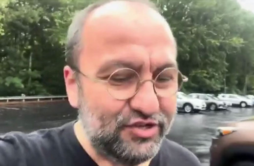 1,5 milyon TL'lik arabayı 500 dolar peşinat ve 500 dolar taksitle aldı Erdem Baş gündem oldu