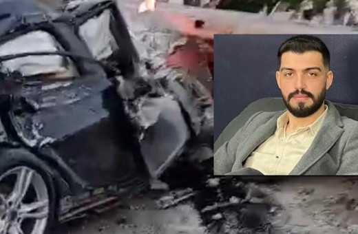 Lüks araç tırla çarpıştı 26 yaşındaki genç adam can verdi! Feci kaza kamerada