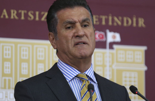 Mustafa Sarıgül'e yumruklu saldırı girişimi! Olay sonrası ilk açıklama