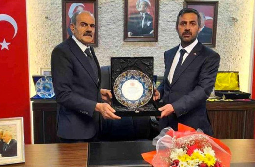 MHP Bayburt İl Başkanı Durmuş görevinden istifa etti