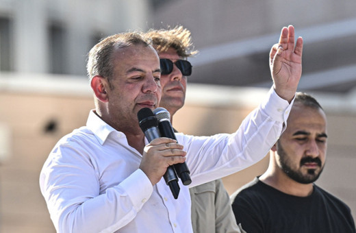 Bolu Belediye Başkanı Tanju Özcan CHP'den ihraç edildi