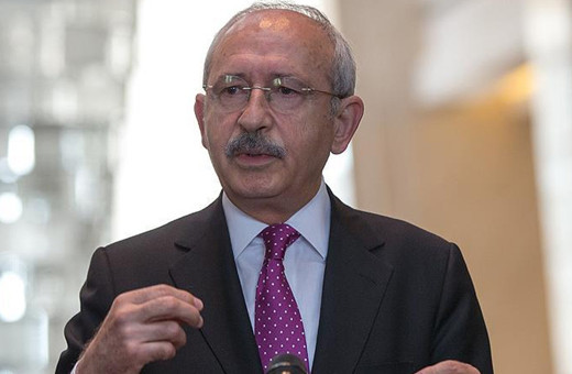 CHP Genel Başkanı Kemal Kılıçdaroğlu, dünya şampiyonu Mete Gazoz'u kutladı