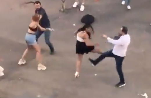 Ankara'da başkomiser, polis, bekçi eğlence mekanı çıkışı kadınlara laf atıp dövdü! Tutkulandılar