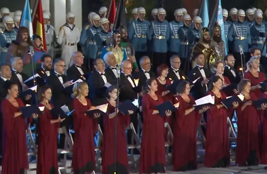 Cumhuriyet'in 100. yılına özel hazırlanan marş seslendirildi