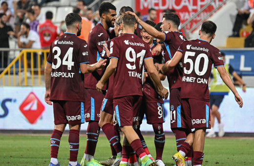 Trabzonspor konuk olduğu Kasımpaşa'yı farklı yendi