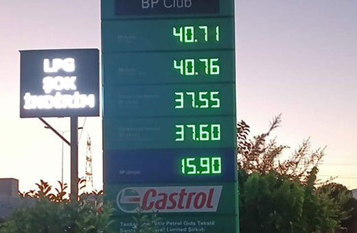 Motorine kallavi zam geldi 40 lirayı aştı! Tabela böyle değişti 13 Eylül 2023 güncel akaryakıt fiyatları