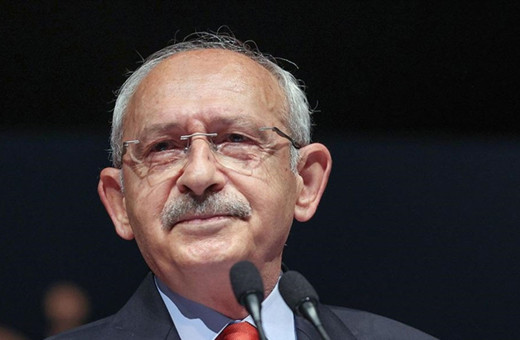 Kemal Kılıçdaroğlu partisinin Bilecik ve Kayseri il yönetimlerini kabul etti