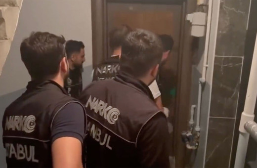 Bakan Yerlikaya paylaştı! "İstanbul'da  738 kilo metamfetamin ele geçirildi"