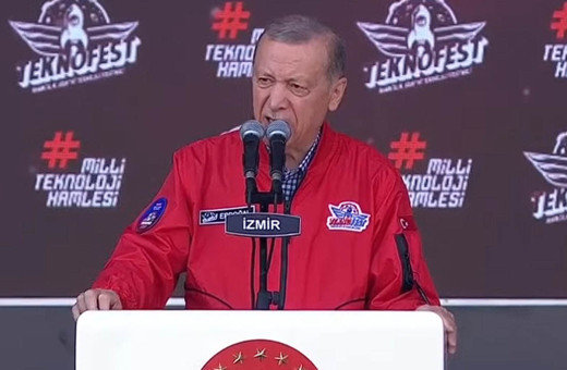 Cumhurbaşkanı Erdoğan: TEKNOFEST gençliğinin ayak seslerini içimizdeki gafiller duymasa da tüm dünya duyuyor, biliyor"