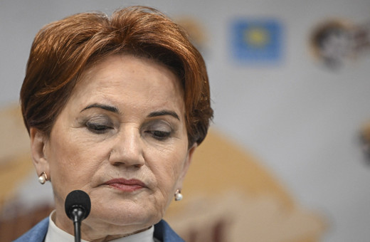 Meral Akşener'in ziyareti öncesi hareketlilik! Bir istifa iki görevden alma!