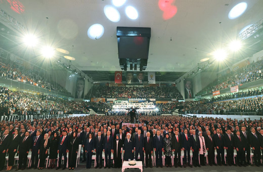 AK Parti 4. Olağanüstü Büyük Kongresi'ne 300 yabancı davetli katıldı