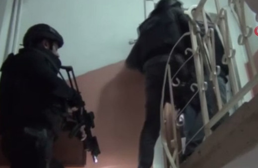 Bakan Ali Yerlikaya duyurdu! İstanbul ve Ankara'da FETÖ operasyonu: 9 şüpheli yakalandı