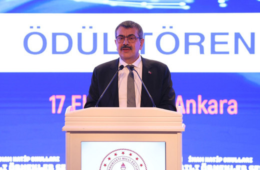 Milli Eğitim Bakanı Yusuf Tekin: Birkaç yıl sonra bize dua edeceksiniz