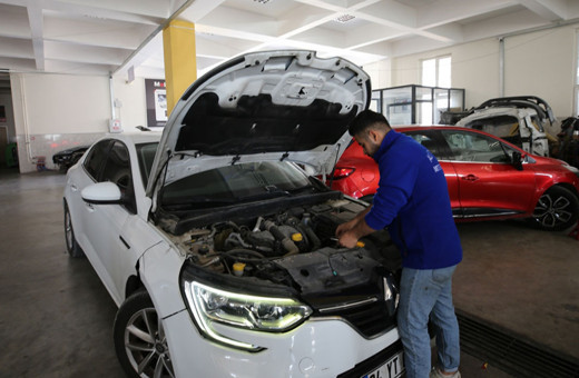 "Liseli oto tamircileri" yılda yaklaşık 2 milyon lira kazanıyor!