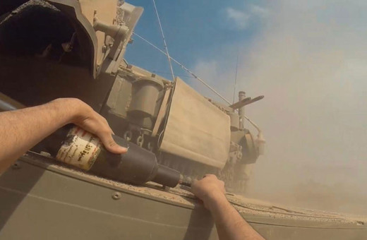 Kassam Tugayları, İsrail tanklarını hedef aldığı çatışmanın görüntülerini yayınladı