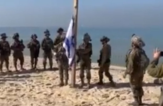 İsrail, Gazze sahillerini işgal edip bayrak dikti! 'Gazze kuşatmasını tamamladık!'