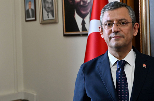 Özgür Özel'den CHP'li belediyelere kültür-sanat talimatı