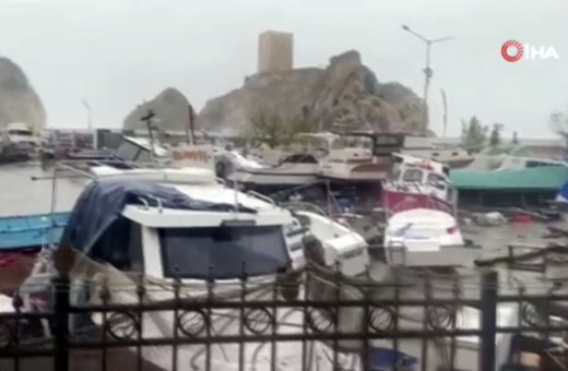 İstanbul Şile’de tekneler kıyıya vurdu!