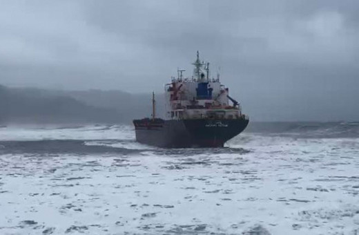 Artvin Hopa'da fırtına nedeniyle karaya oturan gemi personeliyle ilgili yeni gelişme