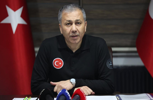 Van'da 4 ton 600 kilogram toz esrar ele geçirilirken, 1 zehir taciri yakalandı