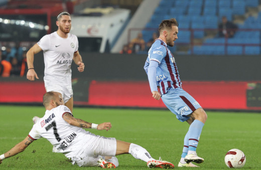 Trabzonspor, Türkiye Kupası'nda Çorumspor'u eledi