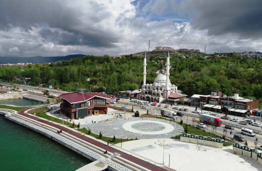 AK Parti'nin Van Büyükşehir Belediye Başkan adayı kim olacak?