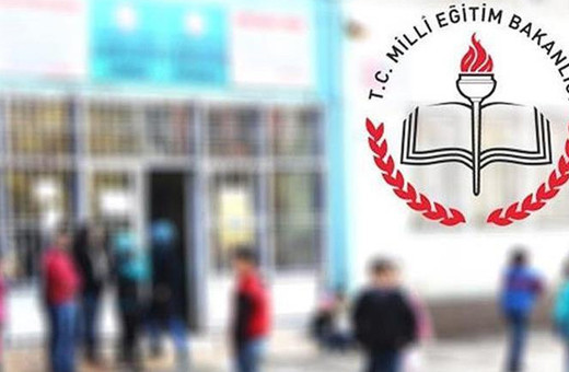 Okullarda "görgü kuralları" müfredat kapsamına alındı