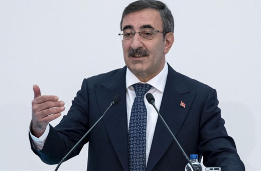 Cumhurbaşkanı Yardımcısı Cevdet Yılmaz memur ve memur emeklisine zam için canlı yayında oran verdi