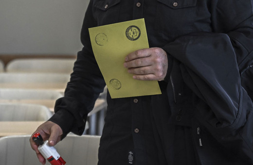 Seçimlere ilişkin karar Resmi Gazete'de! İlçe seçim kurulları için son tarih... .