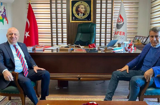 Zafer Partisi'nin İstanbul adayı Alparslan Türkeş'in son Ülkü Ocakları Başkanı oldu! Kurultayda kürsüyü devirmişti