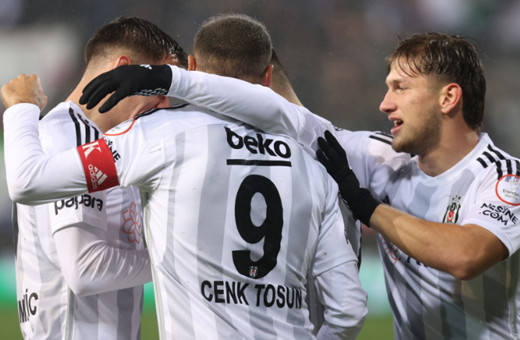 Beşiktaş, Çaykur Rizespor'u 4-0 mağlup etti