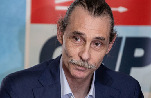 CHP'nin Etimesgut adayı Erdal Beşikçioğlu: Teklifi Genel Başkan Özgür Özel yaptı, Mansur başkanla aramızda kriz yok