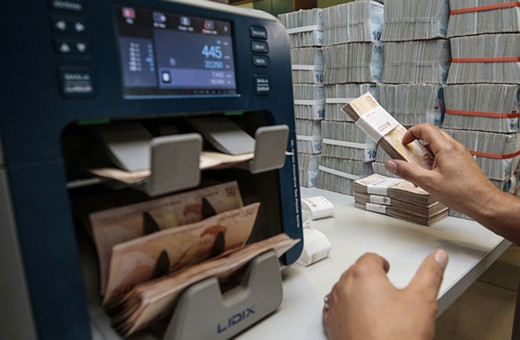 2024 emeklilerin yılı olacak! Özel kart, bayram ikramiyesi, çeşitli indirimler